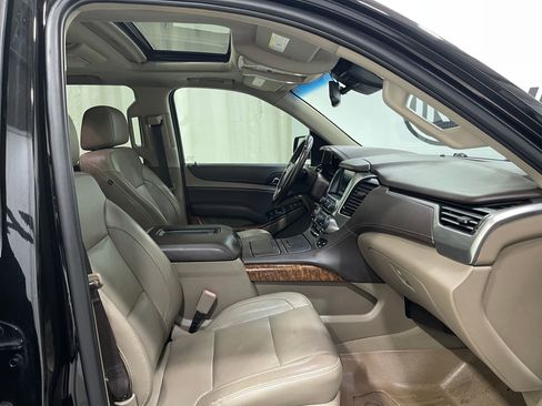 Used 2019 Chevrolet Tahoe Premier image 34