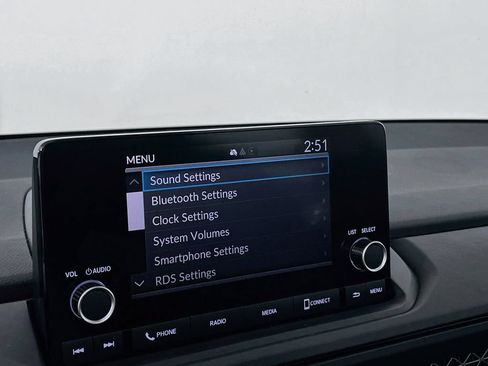 Used 2023 Honda Accord EX image 12