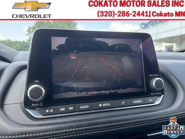 Used 2024 Nissan Rogue SV AWD/4WD image 23