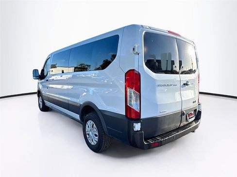 Used 2023 Ford Transit 350 XLT image 5