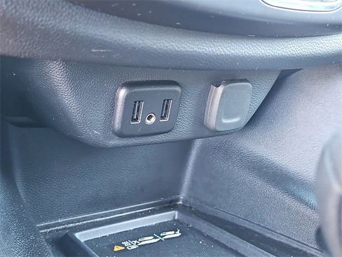 Used 2022 Chevrolet Corvette Stingray Preferred Cpe w/ Engine Appearance Package image 56