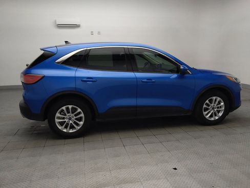 Used 2020 Ford Escape SE FWD image 10