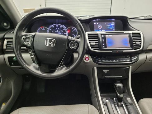 Used 2017 Honda Accord EX-L image 22