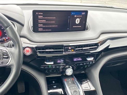 Used 2022 Acura MDX SH-AWD w/ Advance Package image 8