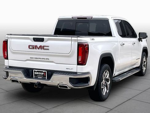 Used 2022 GMC Sierra 1500 SLT AWD/4WD image 13
