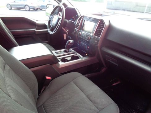 Used 2015 Ford F150 XLT w/ Equipment Group 302A Luxury AWD/4WD image 13