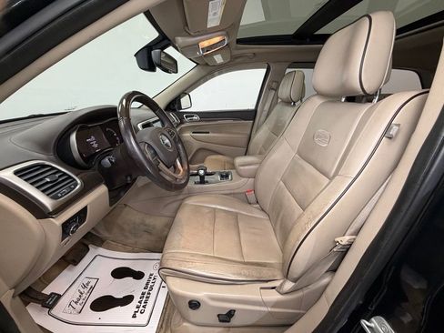 Used 2014 Jeep Grand Cherokee Overland image 4