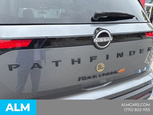 Used 2025 Nissan Pathfinder Rock Creek image 7