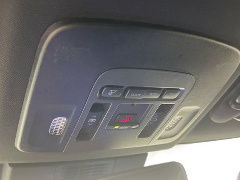 Used 2025 Toyota Camry XSE FWD image 22