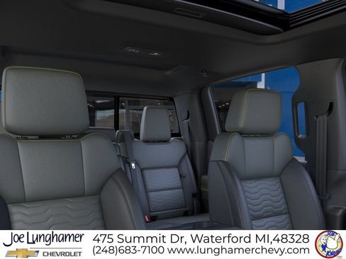 New 2026 Chevrolet Silverado 1500 ZR2 w/ LPO, Dark Essentials Package AWD/4WD image 24
