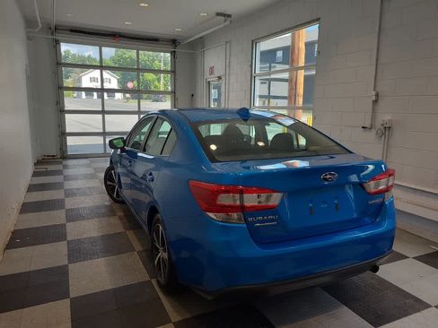 Used 2022 Subaru Impreza 2.0i Premium AWD/4WD image 3
