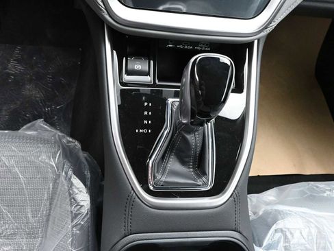 Used 2025 Subaru Outback Premium image 15