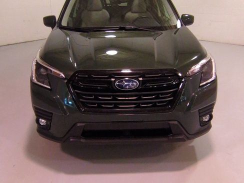 Certified 2024 Subaru Forester Premium AWD/4WD image 9