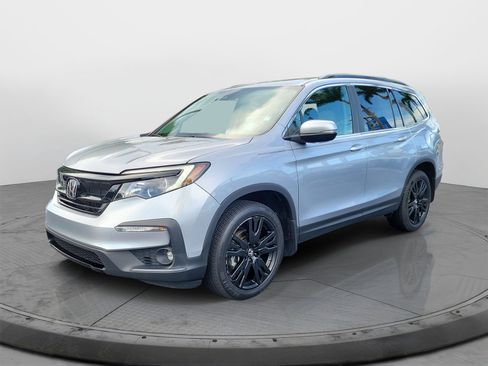 Certified 2022 Honda Pilot Special Edition image 3