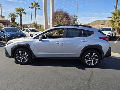 Used 2024 Subaru Crosstrek 2.0i Premium image 7