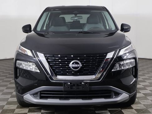 Used 2023 Nissan Rogue SV image 9