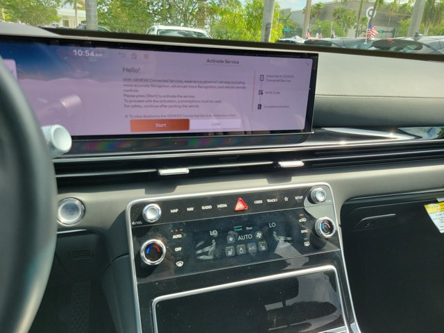 Certified 2026 Genesis GV80 2.5T RWD image 24
