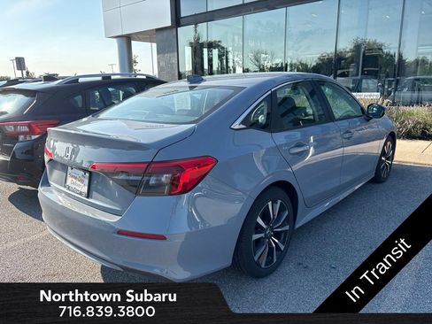 Used 2024 Honda Civic EX image 4