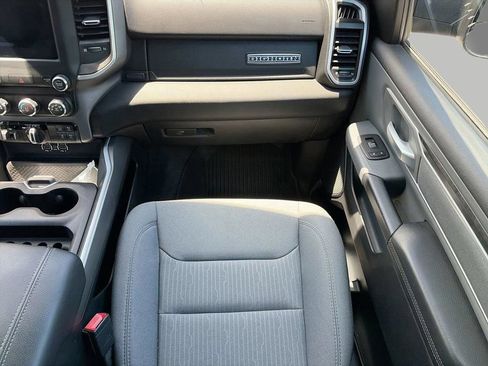 Used 2021 RAM 1500 Big Horn RWD image 12