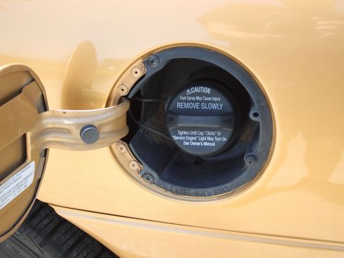 Used 1998 Chevrolet Camaro Z28 RWD image 40