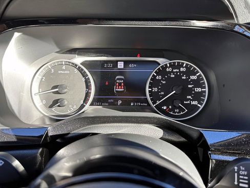 Certified 2025 Nissan Pathfinder SL w/ SL Premium Package image 29