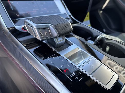 New 2026 Audi SQ8 Prestige AWD/4WD image 16