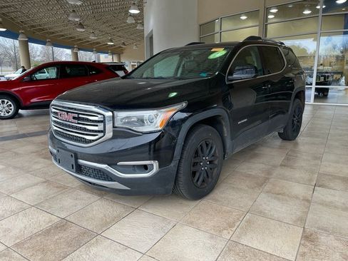 Used 2019 GMC Acadia SLT w/ LPO, Floor Liner Package image 6