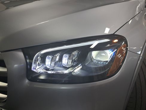 New 2026 Mercedes-Benz GLS 450 4MATIC image 32