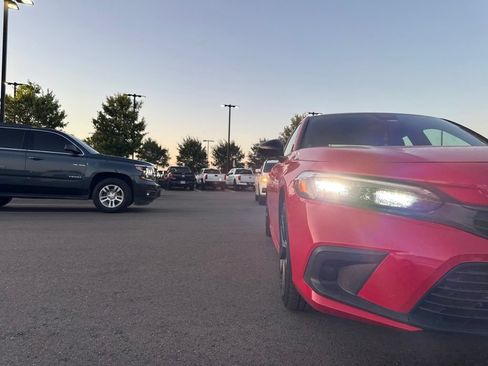 Used 2022 Honda Civic Sport image 25