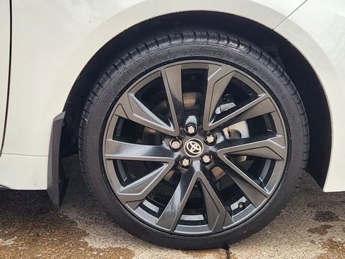 Used 2024 Toyota Corolla SE FWD image 8