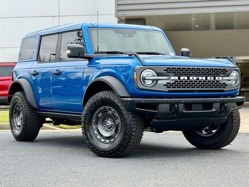 New 2025 Ford Bronco Badlands AWD/4WD image 3