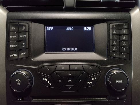 Used 2018 Ford Fusion S image 25