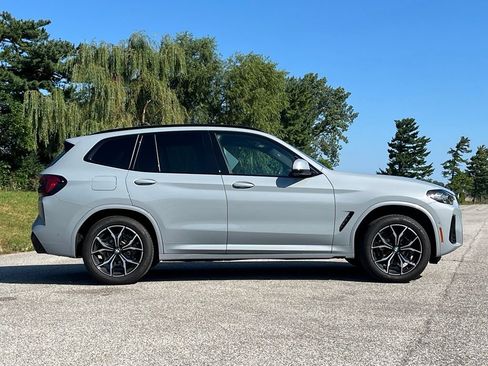 Certified 2024 BMW X3 xDrive30i w/ Premium Package AWD/4WD image 8