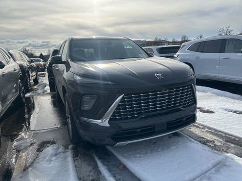 New 2026 Buick Enclave Avenir w/ Super Cruise Package image 3