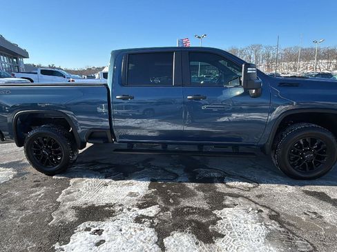 Used 2025 GMC Sierra 1500 Elevation image 8
