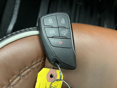 Used 2024 GMC Sierra 2500 Denali Ultimate image 33