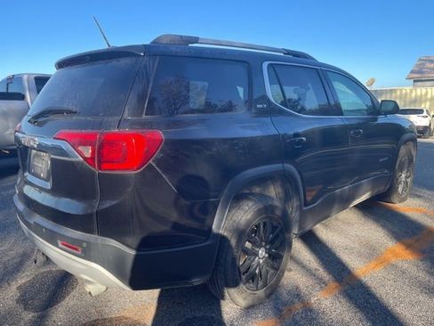 Used 2019 GMC Acadia SLT image 11