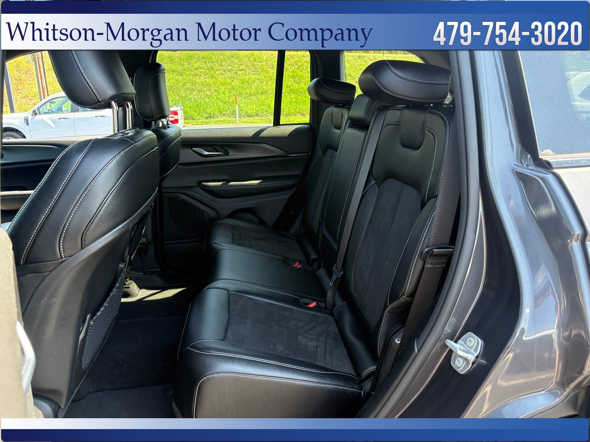 Used 2023 Jeep Grand Cherokee Altitude AWD/4WD image 34