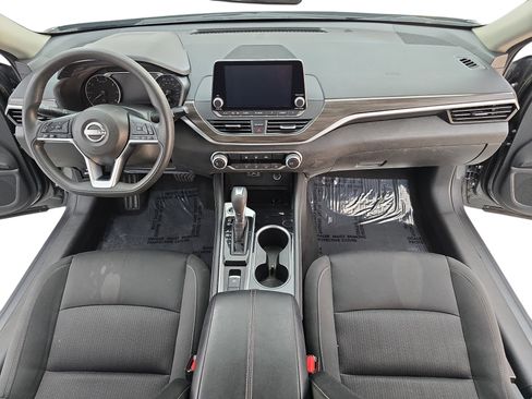 Certified 2023 Nissan Altima 2.5 SV image 9