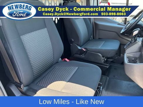 Used 2025 Ford Transit 250 Low Roof w/ Exterior Upgrade Package RWD image 27