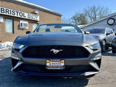Used 2018 Ford Mustang Premium RWD image 28