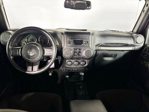 Used 2017 Jeep Wrangler Unlimited Sport w/ Quick Order Package 24S image 12