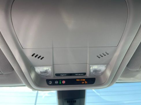 Used 2023 Chevrolet Equinox LS w/ LS Convenience Package image 14