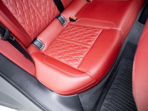 Used 2024 Audi S6 Premium Plus w/ Premium Plus Package image 67