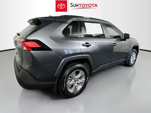 Used 2025 Toyota RAV4 XLE w/ Convenience Package FWD image 4