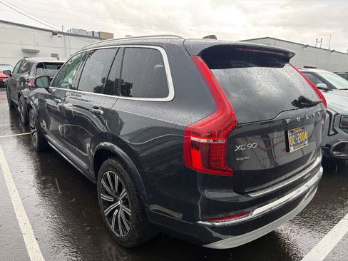 Used 2022 Volvo XC90 T6 Inscription w/ Advanced Package AWD/4WD image 4