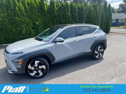 Used 2024 Hyundai Kona Limited FWD image 3