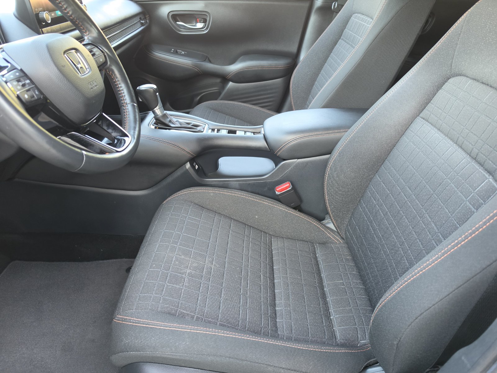Used 2023 Honda HR-V Sport image 11