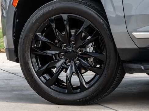 Used 2021 GMC Yukon Denali image 36