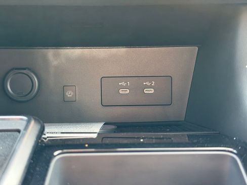 New 2026 Nissan Pathfinder SL FWD image 28